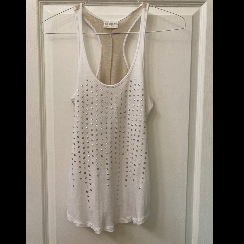 THE CLAS-SIC. Women top, L